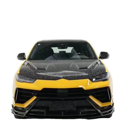 Kit de cuerpo de URUS Lamborghini 2018-2019 Fibra de carbono Difusor de labio frontal Kit de cuerpo ancho Urus