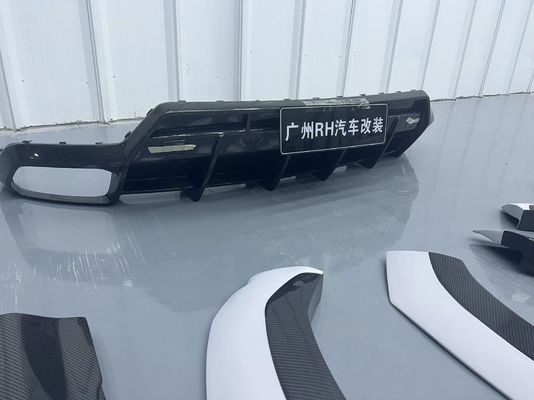 Lamborghini Urus Cuerpo de fibra de carbono Kit URUS 1016 estilo de fibra de carbono Difusor del labio delantero spoiler capó arco de la rueda