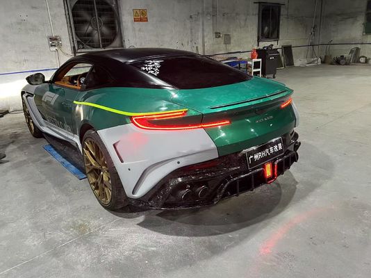 Aston Martin DB11 Fibra de carbono del cuerpo Kit DB11 estilo mansory delantero y trasero del parachoques falda lateral del guardabarros del capó del spoiler