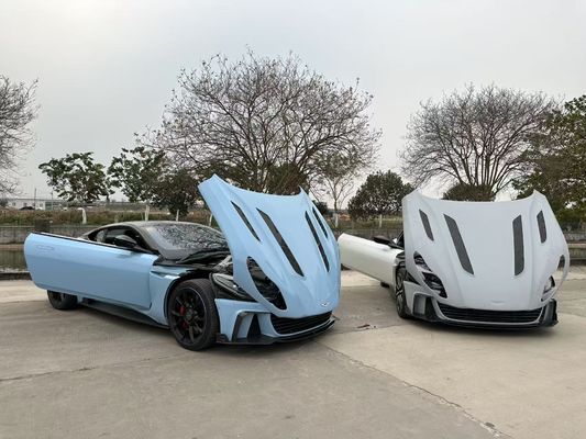 Aston Martin DB11 Fibra de carbono del cuerpo Kit DB11 estilo mansory delantero y trasero del parachoques falda lateral del guardabarros del capó del spoiler
