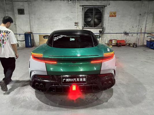 Aston Martin DB11 Fibra de carbono del cuerpo Kit DB11 estilo mansory delantero y trasero del parachoques falda lateral del guardabarros del capó del spoiler