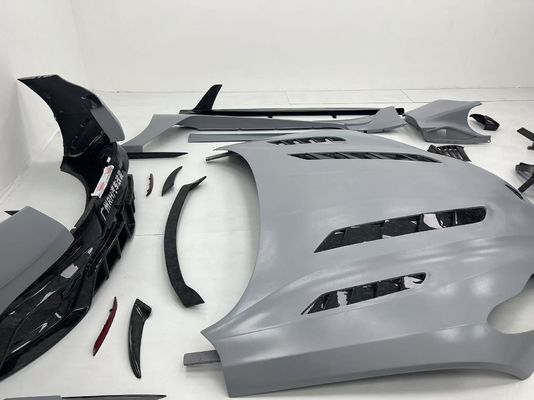 Aston Martin DB11 Fibra de carbono del cuerpo Kit DB11 estilo mansory delantero y trasero del parachoques falda lateral del guardabarros del capó del spoiler