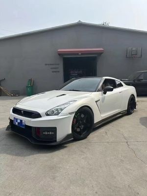 Nissan GTR Cuerpo de fibra de carbono Kit GTR r35 Actualizado 2024nismo estilo delantero y trasero parachoques parachoques parachute parachute
