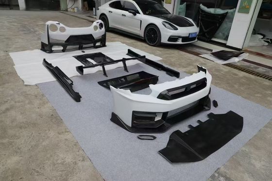 Nissan GTR Cuerpo de fibra de carbono Kit GTR r35 Actualizado 2024nismo estilo delantero y trasero parachoques parachoques parachute parachute