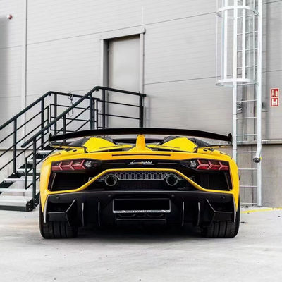 Para Lamborghini Aventador LP700 LP720 Fibra de carbono Kit de carrocería Aventador Modernizado estilo SVJ delantero y trasero