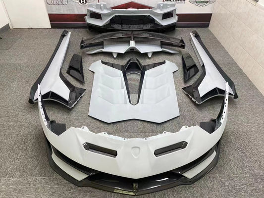 Para Lamborghini Aventador LP700 LP720 Fibra de carbono Kit de carrocería Aventador Modernizado estilo SVJ delantero y trasero