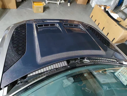 Capó de fibra de carbono para Land Rover Defender Material de fibra de carbono Defender Revestimiento de estilo SVR mejorado