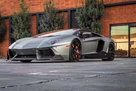 Para el Lamborghini LP700 Kit de cuerpo de fibra de carbono LP700 Upgrade VORs estilo de fibra de carbono delantera del difundidor de labios