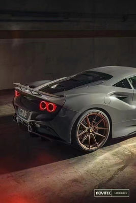 Kit de carrocería de fibra de carbono de estilo novato para Ferrari F8 Kit de carrocería de fibra de carbono delantera pala trasera difusor spoiler