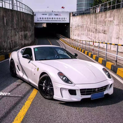 Para Ferrari 599 Kit de carrocería 599 Modernizado VORS Estilo Frente y trasero Parche lateral Falda Spoiler Carbono Fibra Kit de carrocería