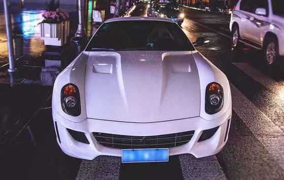 Para Ferrari 599 Kit de carrocería 599 Modernizado VORS Estilo Frente y trasero Parche lateral Falda Spoiler Carbono Fibra Kit de carrocería