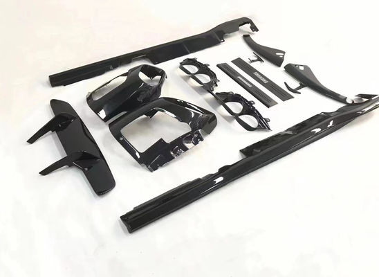Fibra de carbono seca para el Ferrari 812 Kit de cuerpo de fibra de carbono 812 estilo Nivic mejorado Frente de labio difusor spoiler Hood