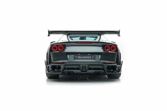 Para Ferrari 812 Fibra de carbono Kit de carrocería 812 Modernizado estilo MSY Fibra de carbono delantera y trasera del parachoques
