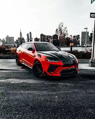 Nuevo Lamborghini URUS carrocería estilo MSY delantero y trasero parachoques Autopartes