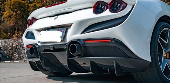 Repuestos para automóviles para Ferrari F8 Fibra de carbono Kit de carrocería F8 Actualizar Novi estilo difusor Fibra de carbono difusor