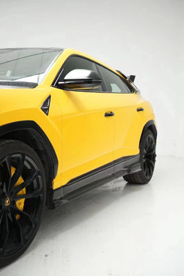 Kit de cuerpo de URUS Lamborghini 2018-2019 Fibra de carbono Difusor de labio frontal Kit de cuerpo ancho Urus