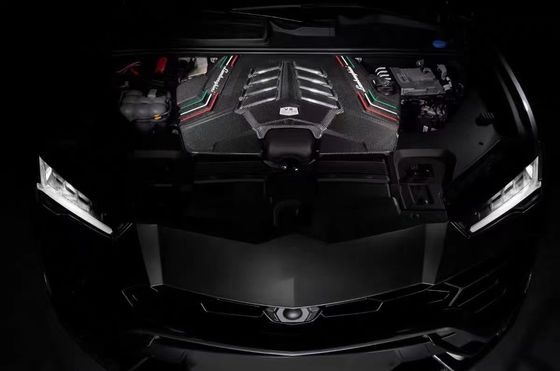 Reemplace el kit de carrocería de Lamborghini URUS con el blindaje del motor de fibra de carbono seca