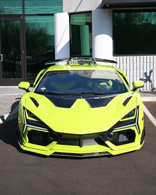 Lamborghini Revuelto Kit de cuerpo personalizado de fibra de carbono DUKE estilo difusor frontal personalizado