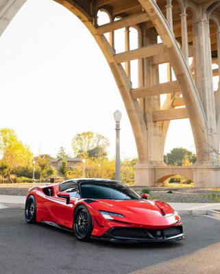 Para Ferrari SF90 Kit de cuerpo de fibra de carbono SF90 Upgrade RYFT estilo saltar hacia abajo delantero de labio difusor spoiler Kit de cuerpo