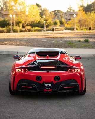 Para Ferrari SF90 Kit de cuerpo de fibra de carbono SF90 Upgrade RYFT estilo saltar hacia abajo delantero de labio difusor spoiler Kit de cuerpo