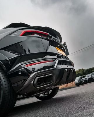 Kit de cuerpo de Lamborghini UB estilo delantero de labio difusor de spoiler Lamborghini widebody Urus