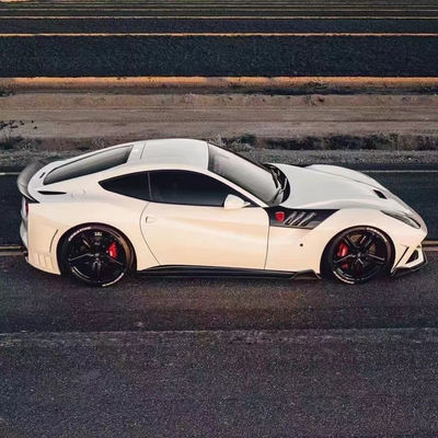 Para Ferrari F12 Kit de carrocería de fibra de carbono F12 actualiza el estilo SVR delanteros y traseros de los parachoques con guardabarros del capó