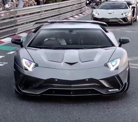 LP700 LP720 Kit de carrocería de Lamborghini Admisión de aire Fibra de carbono Cubierta del motor