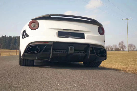 Para el Ferrari F12 Kit de carrocería de fibra de carbono seca F12 Modernizado estilo MSY Frente y trasero del parachoques, capó del spoiler