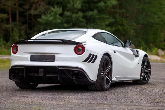 Para el Ferrari F12 Kit de carrocería de fibra de carbono seca F12 Modernizado estilo MSY Frente y trasero del parachoques, capó del spoiler