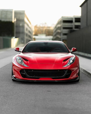 1016 Ferrari Body Kit 812 190 mm Fibra de carbono el difusor del parachoques delantero