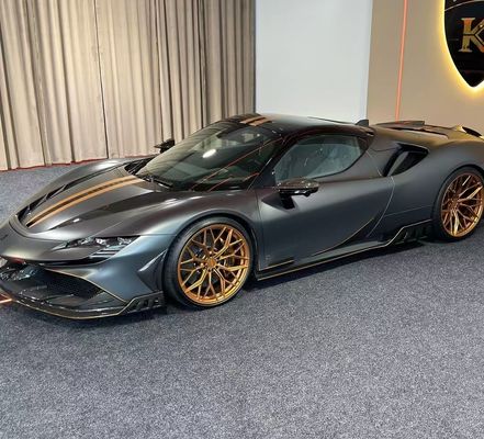 Ferrari SF90 Cuerpo de fibra de carbono SF90 KY PP Difusor de plástico