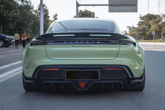 Nuevo producto para el Porsche Taycan Kit de cuerpo de fibra de carbono Taycan Wide Bodyki Frente de la pala de la falda lateral Spoiler Diffuser