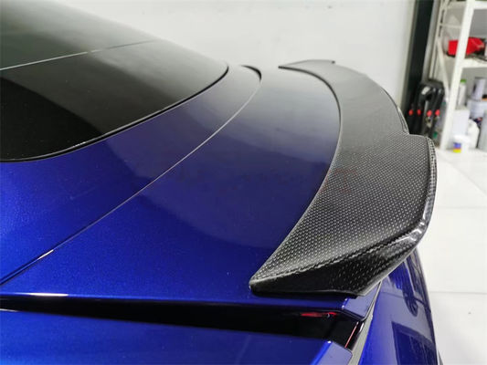 Para el Porsche Taycan, equipo de carrocería de spoiler de fibra de carbono