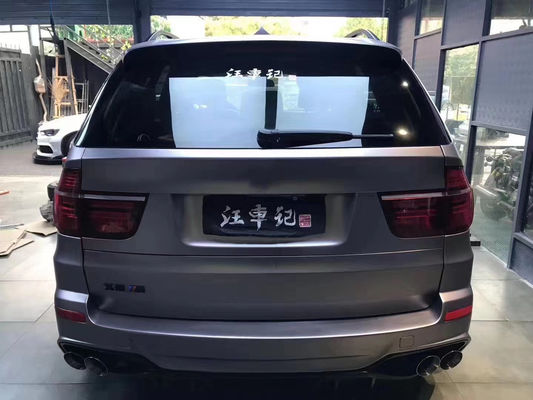 Para BMW E70 E71 X5 Kit de carrocería FPR Material X5 E70 E71 Modernización PD Estilo Frente y trasero parachoques cuerpo ancho