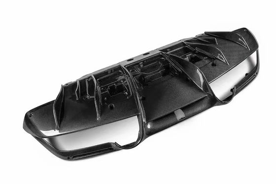 Para el BMW X6M F96 Kit de cuerpo de fibra de carbono X6M F96 actualiza el AE estilo de fibra de carbono delantero del difundidor de labio