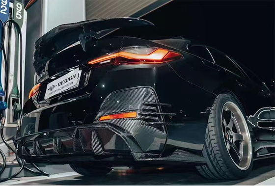 Para el BMW I4 Kit de cuerpo de fibra de carbono I4 Kit de cuerpo de fibra de carbono de la cara del labio difusor spoiler del lado de la falda Hood I4