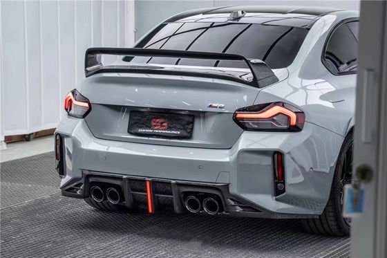 Para BMW M2 G87 Kit de cuerpo de fibra de carbono M2 G87 Moderado AE Estilo Fibra de carbono delantero de labio difusor de spoiler