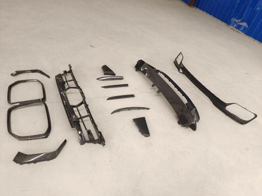 Para el BMW X7 Kit de cuerpo de fibra de carbono X7 OEM estilo de fibra de carbono delantero difusor de labio de luz grande sombreado Kit de cuerpo