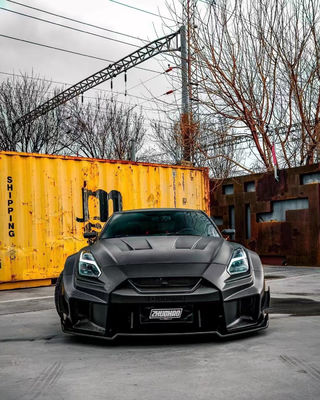 2022 Nuevos productos calientes GTR R35 Kit de carrocería de carrocería para Nissan GTR R35 delantero y trasero