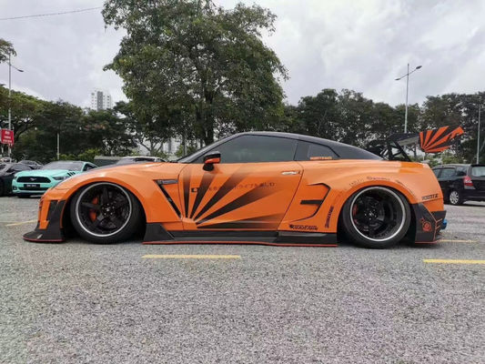 Kit personalizado de carrocería Nissan 2022 GTR R35 delantero y trasero