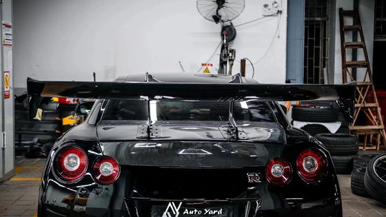 Silver GTR Nissan Body Kit LB Style Spoiler Coche de pato cola aletas de cuerpo Kit Spoiler