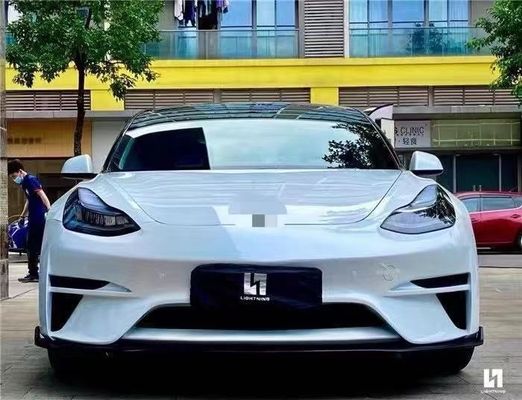 Venta de Modelo 3 Kit de actualización de la carrocería para el Tesla Modelo 3 Con el estilo robot delantero y trasero de los perchas de los spoilers