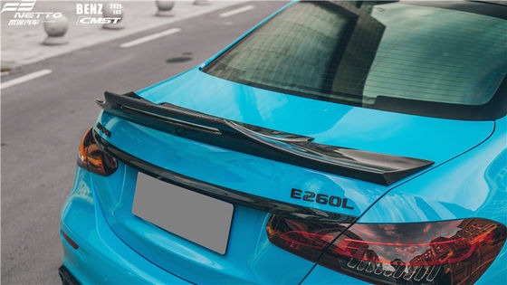 Compartimientos para automóviles Kit de carrocería de fibra de carbono para Mercedes E63S 2021 E63s Kit de carrocería de difusores de fibra de carbono para automóviles