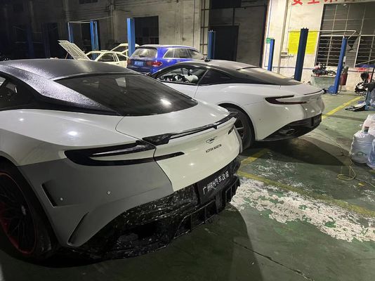 DB11 Aston Martin Kit de cuerpo ancho Parche de labio verde Db11 Kit de cuerpo