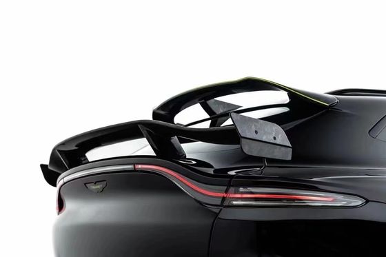 Brillante negro Aston Martin Body Kit DBX MSY estilo de fibra de carbono