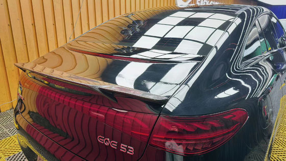 Para Mercedes-Benz EQE Spoiler de fibra de carbono EQE mejora el ala de cola de spoiler de fibra de carbono de estilo BS